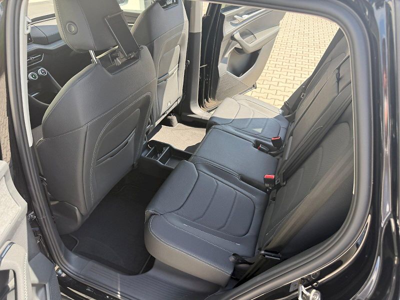 Škoda Kodiaq (2026) SELEC 4X4 TD 142/2.0 A7A - fotka 16 z 23