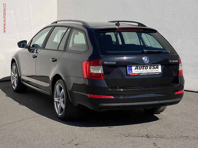 Škoda Octavia (2014) 2.0 TDi, Ambition - fotka 6 z 18