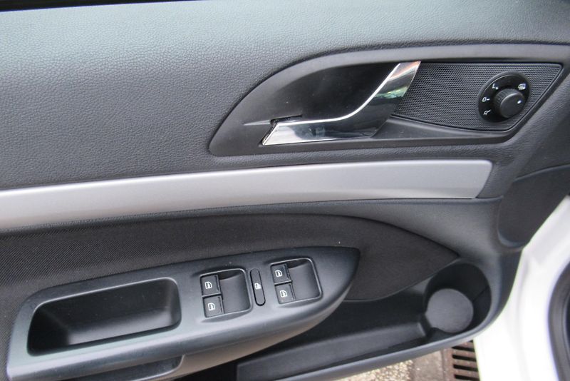 Škoda Octavia 2.0 TDi AUT.KLIMA VYHŘÍV.SED. - fotka 17 z 18