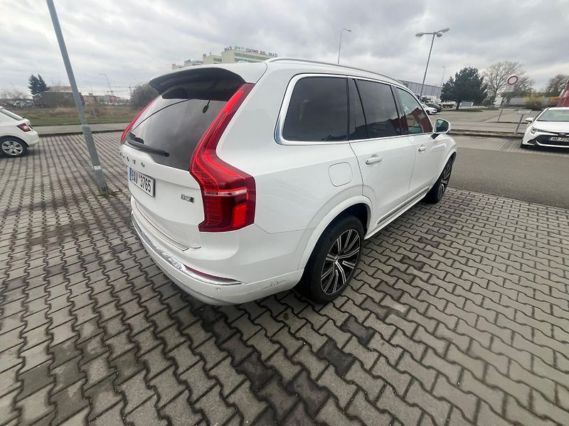 Volvo XC90 (2021) - fotka 7 z 16