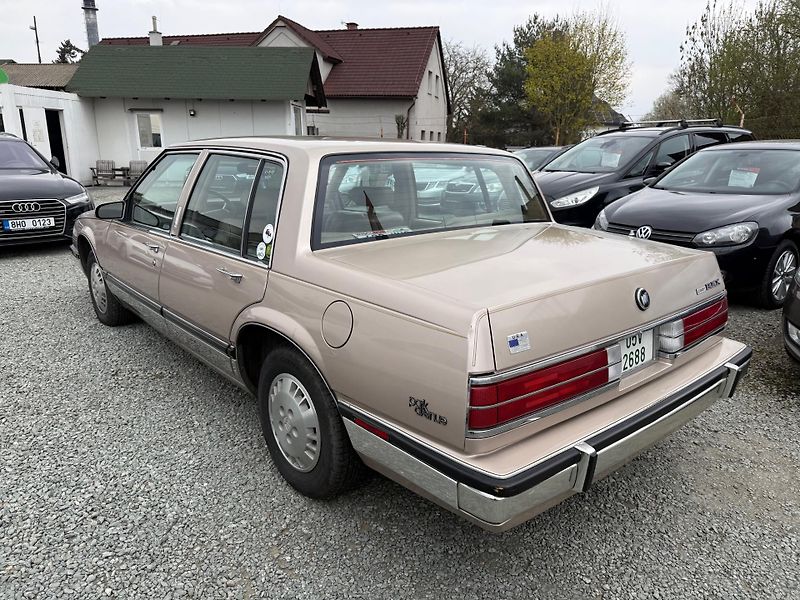 Buick Park Avenue Electra 3.8 V6 - fotka 4 z 14