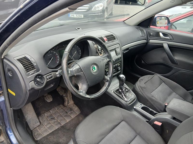 Škoda Octavia 1.9 TDI, přeskočené rozvody - fotka 11 z 18