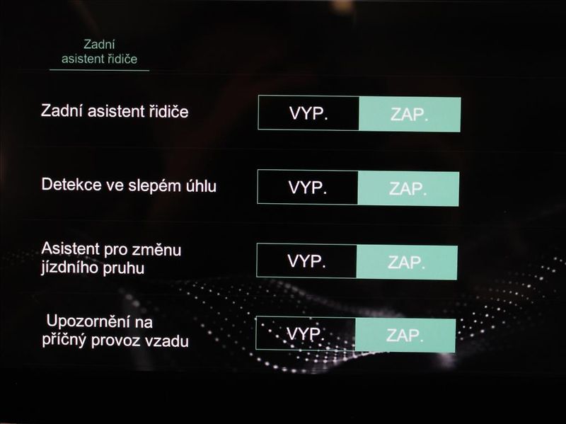 MG ZS 1,0 TGI 82kW Eleg.PANO 29tkm. - fotka 11 z 24