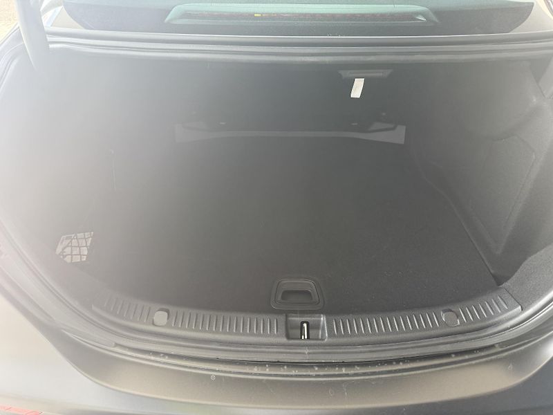 Mercedes-Benz Třídy E (2023) E 63 S AMG 4M+ sedan - fotka 14 z 51