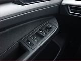 Volkswagen Golf (2022) 2.0 TDI, Automat, Navi - náhled 22