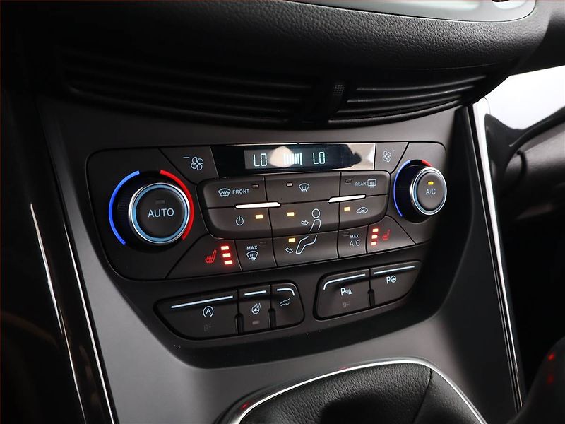Ford Kuga (2019) ST-Line 2.0 TDCi, 4X4 - fotka 14 z 18