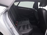 Volkswagen Arteon 2,0 TDi DSG R-line Pano - náhled 12