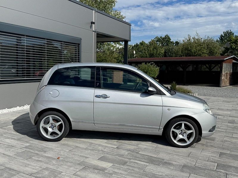 Lancia Y (2008) 1,4i 57 KW Klima - fotka 4 z 28