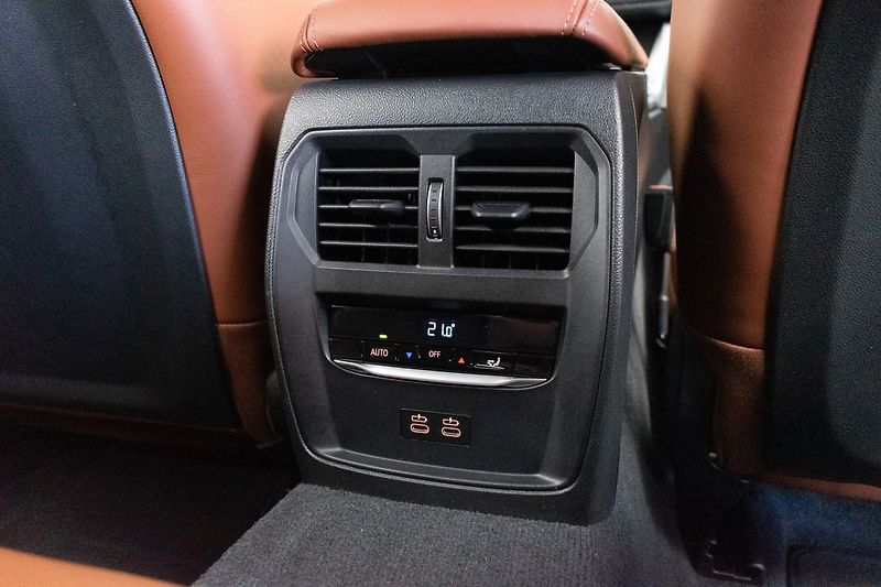 BMW Řada 4 420d xD ///M*ZÁRUKA*TAŽNÉ*ČR 1 - fotka 15 z 51