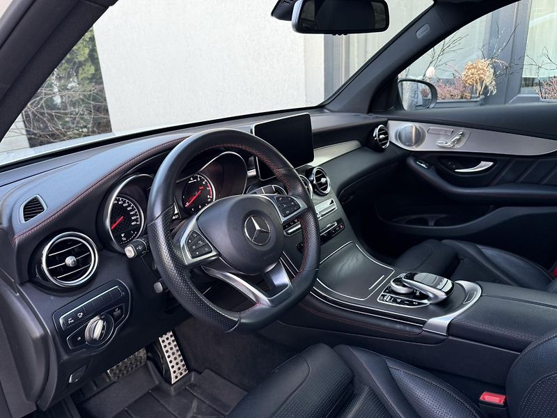Mercedes-Benz GLC (2018) 43 AMG 4-MATIC 70tKM!! GAR KM! - fotka 5 z 23