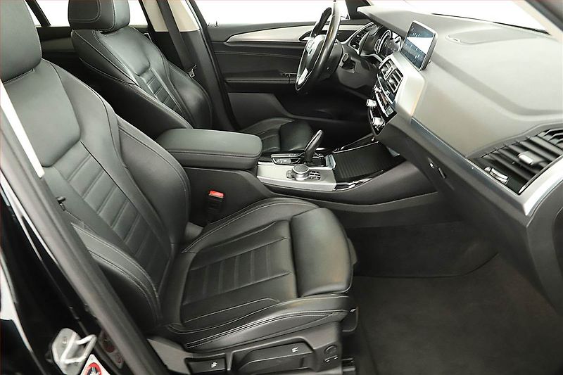 BMW X3 (2017) xDrive20d - fotka 7 z 21