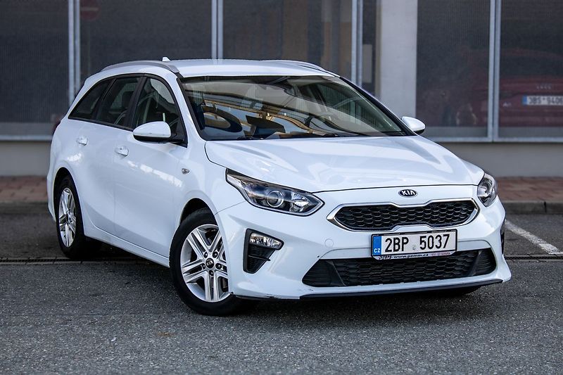 Kia Ceed - fotka 3 z 25