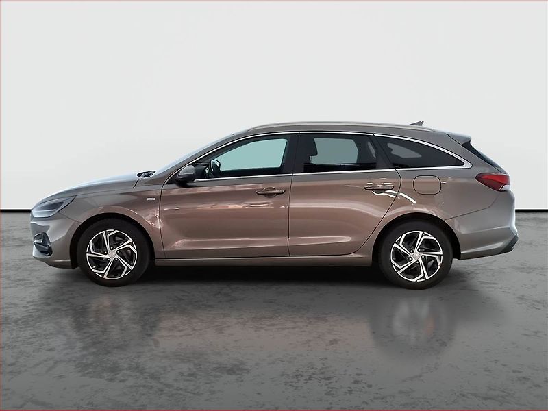Hyundai i30 (2023) Smart 1.5 T-GDI MHEV, Automat - fotka 3 z 19