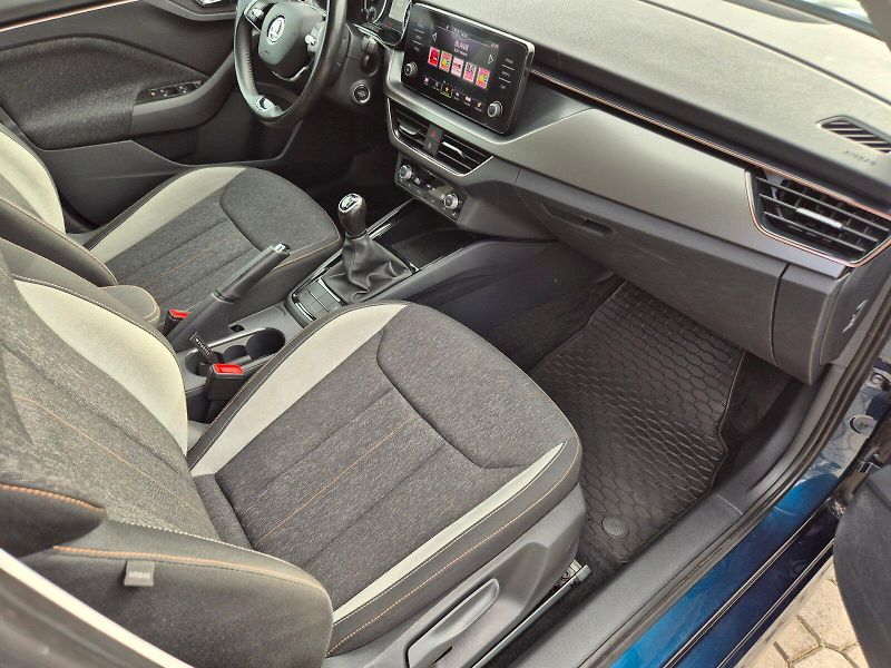 Škoda Kamiq (2021) Style 1.5TSi 110kW 6°manuální - fotka 15 z 22