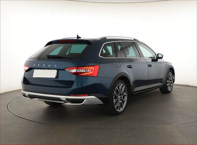 Škoda Superb (2020) Scout 2.0 TDI 4x4 - fotka 5 z 20