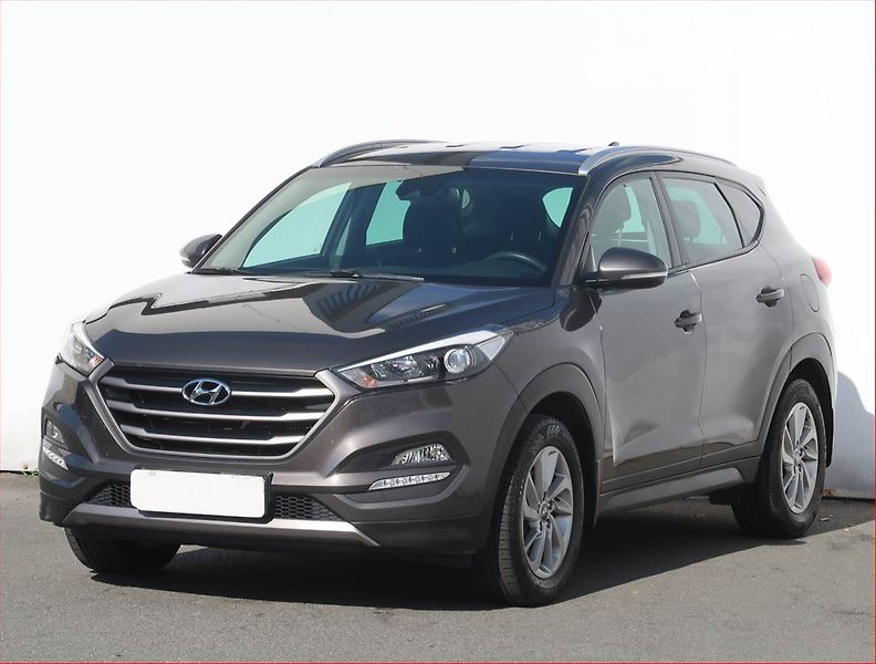Hyundai Tucson (2016) Trikolor 1.7 CRDi, ČR,1.maj - fotka 2 z 23