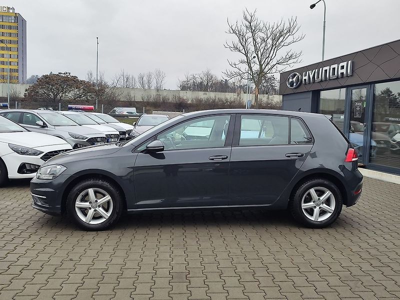 Volkswagen Golf 1.0 TSI/85kW Maraton Edition - fotka 8 z 29