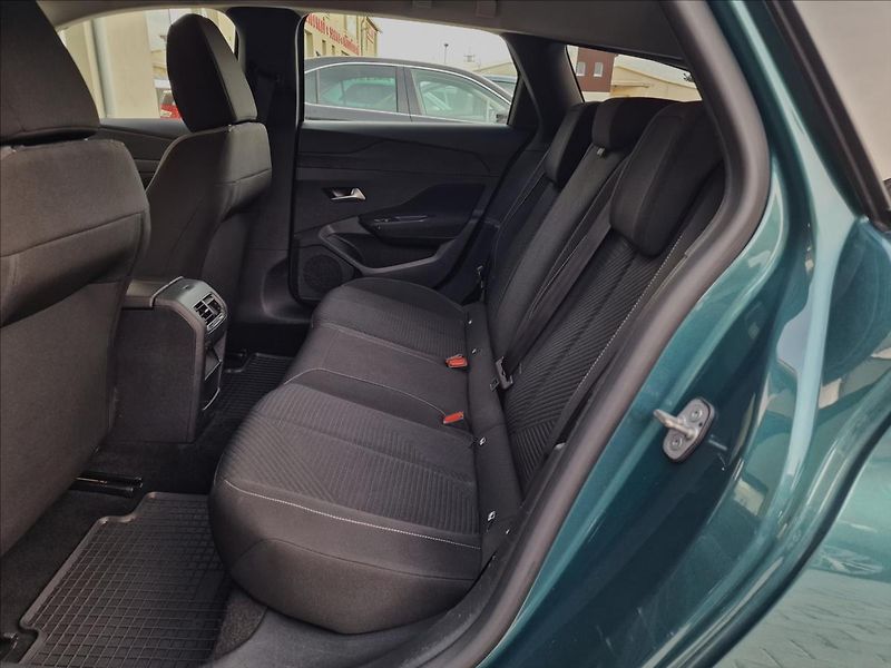 Peugeot 308 1.5HDI 96kW SW ACTIVE PACK,ČR - fotka 17 z 48