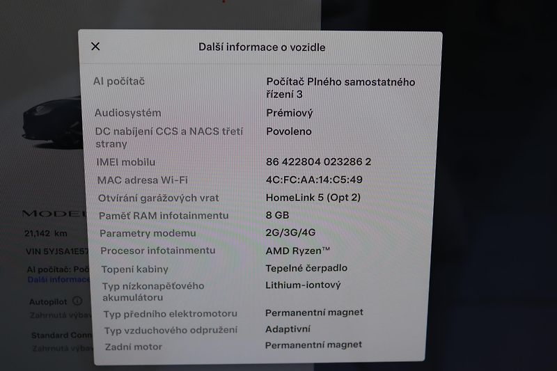 Tesla Model S LONG RANGE AWD 493kW - fotka 32 z 50