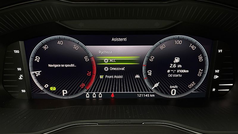 Škoda Superb 2.0 TSI DSG Style - fotka 10 z 31