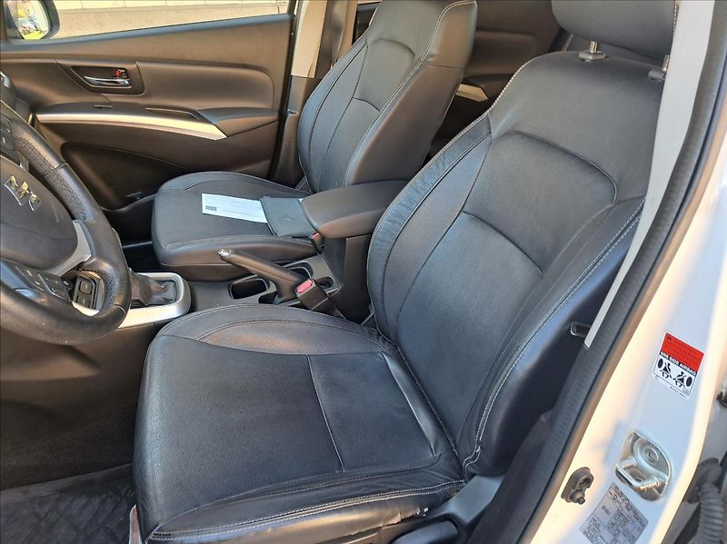 Suzuki SX4 S-Cross 1,6 DDiS - fotka 24 z 58