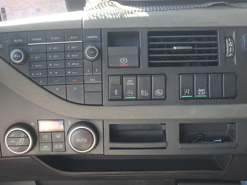 Volvo FH 500 XL, VEB +, I-PARK COOL, LO - fotka 12 z 19