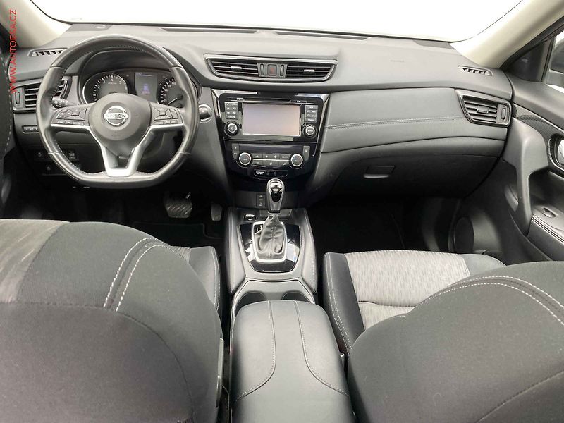 Nissan X-Trail (2020) 1.3 DiG-T, N-Connecta, AT - fotka 8 z 20