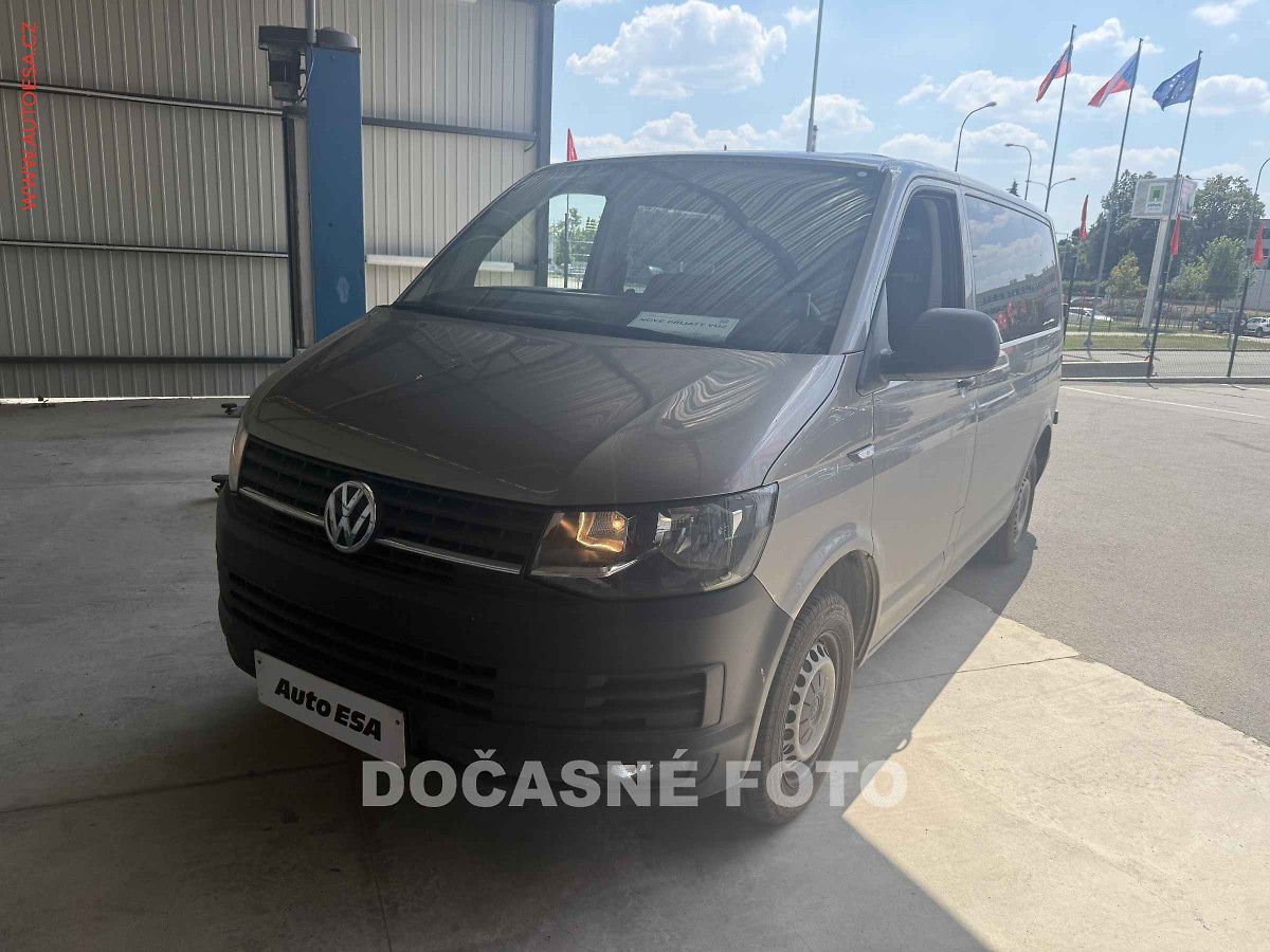 Volkswagen Transporter 2.0TDi 8míst, 2.maj,ČR