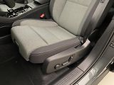 Volvo XC40 (2026) B3 AUT DARK PLUS - náhled 28