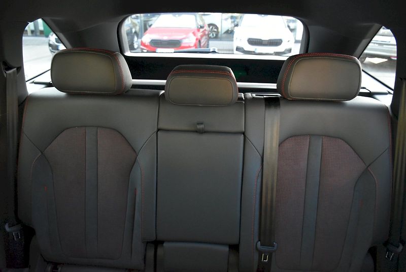 Škoda Kodiaq (2026) RS 2,0 TSI 195 kW 7-stup. auto - fotka 43 z 46