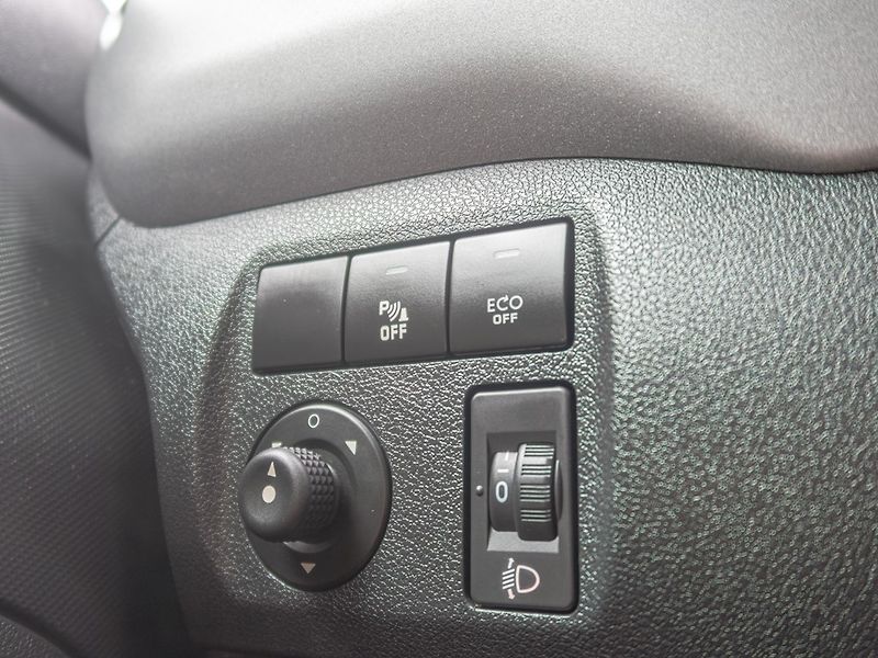 Peugeot Partner (2017) 1.6HDI 73KW – GRIP CONTROL - fotka 28 z 42