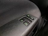 Škoda Octavia (2006) 1.6, nová STK, Klima - náhled 16