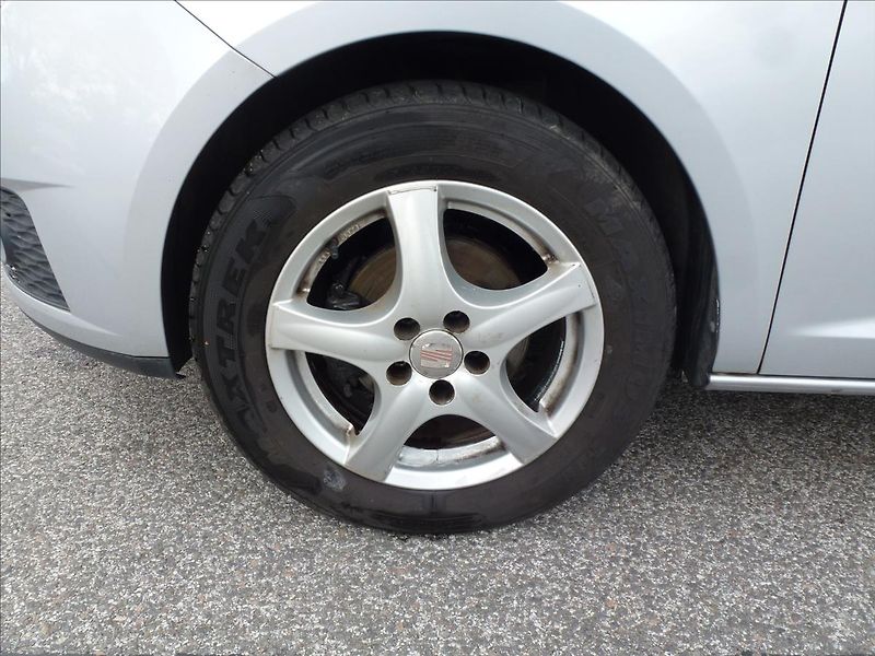 Seat Ibiza 1,2 TDI 3,4-3,9 l/100km  EcoMo - fotka 38 z 48