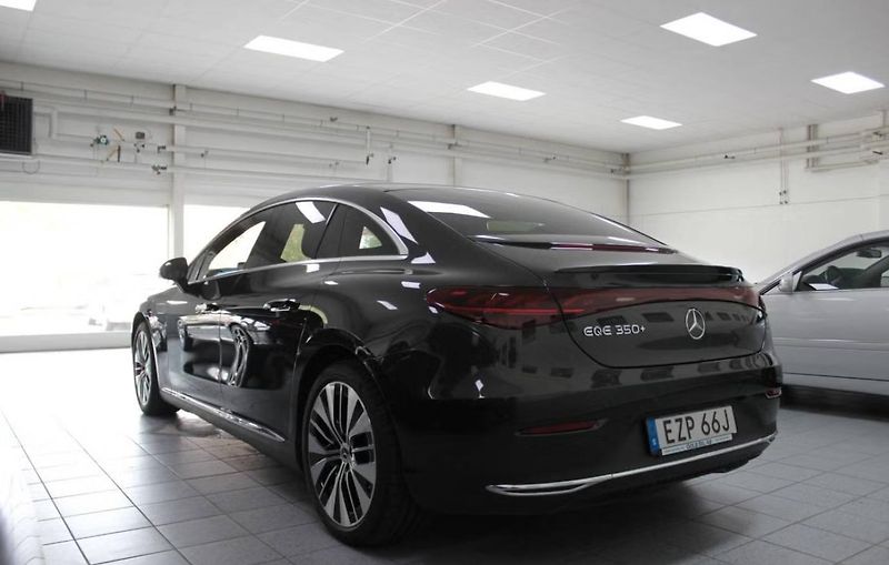 Mercedes-Benz EQE 350+ 360kam Tažné 4 zóny BLIS  - fotka 4 z 13