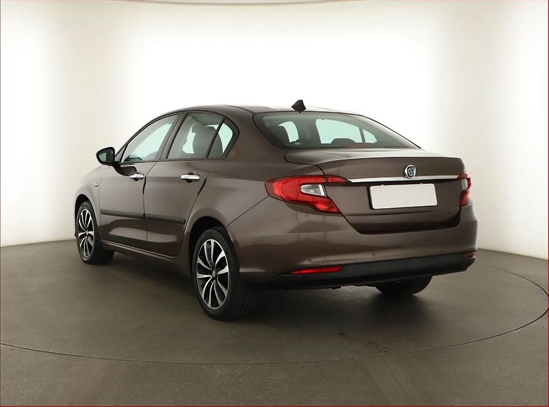 Fiat Tipo (2016) 1.4 16V, Tempomat - fotka 4 z 12