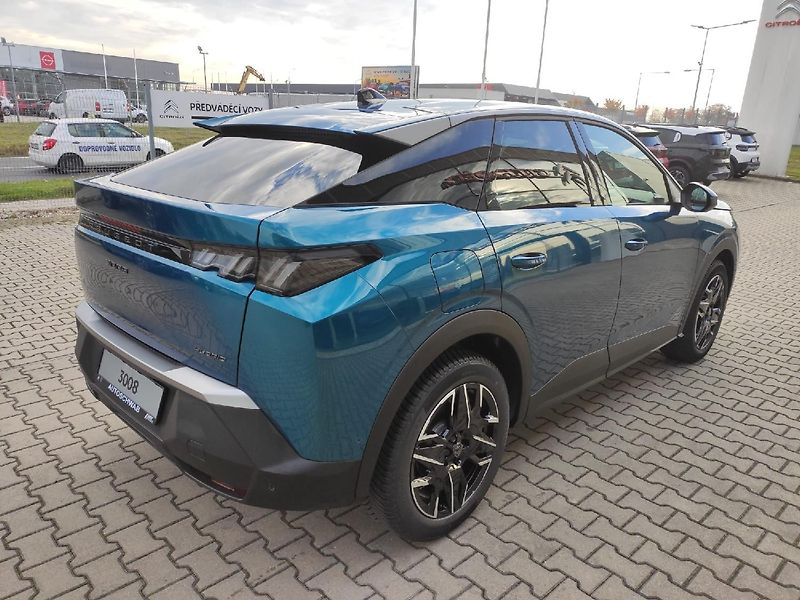 Peugeot 3008 (2026) BUSINESS 1.2 145k celoročky - fotka 4 z 33