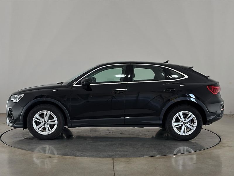 Audi Q3 Sportback - fotka 3 z 28
