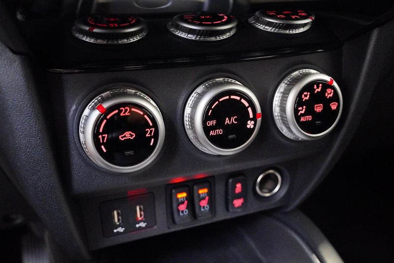 Mitsubishi ASX - fotka 22 z 26