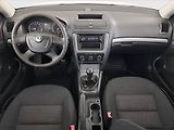 Škoda Octavia (2012) 1.6 TDI, po STK, jezdí dobře - náhled 8