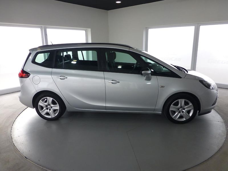 Opel Zafira (2012) 2,0CDTI-121KW*VYHŘ.SED***7MÍST - fotka 4 z 23