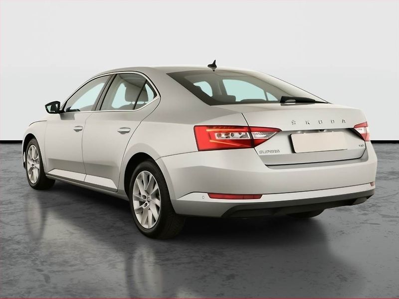 Škoda Superb (2022) Style 2.0 TDI - fotka 4 z 20