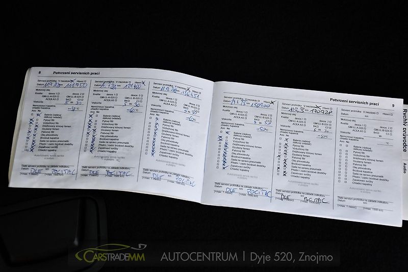 Opel Astra 1.6CDTi CARPLY NAVI - fotka 32 z 40