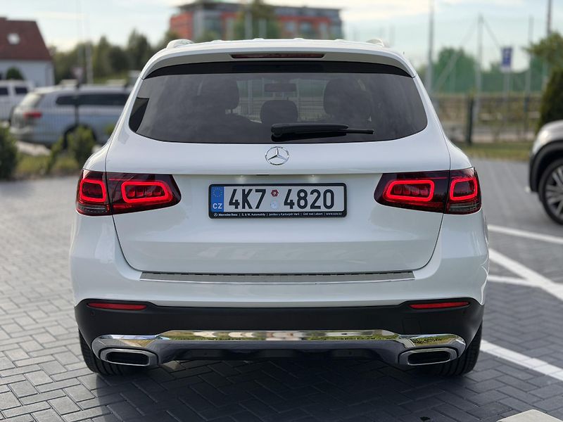 Mercedes-Benz GLC (2020) 200 / 140 kw / 4matic - fotka 4 z 22