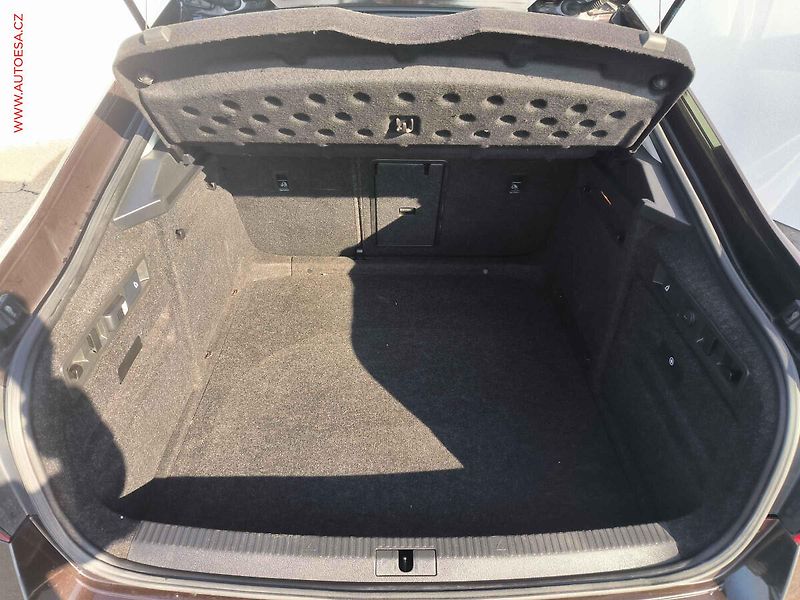 Škoda Superb (2016) 2.0TDI 4x4, 2.maj,ČR - fotka 7 z 26