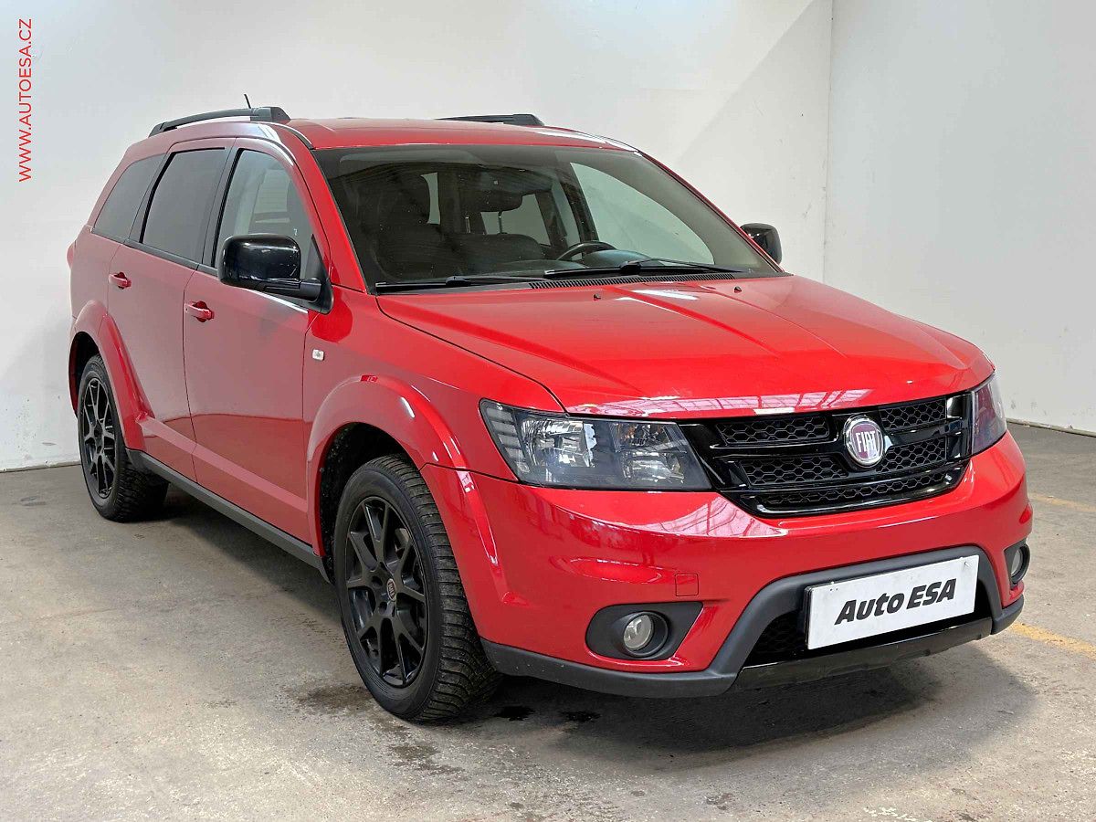 Fiat Freemont 2.0JTD 4x4, 7míst, AT, navi