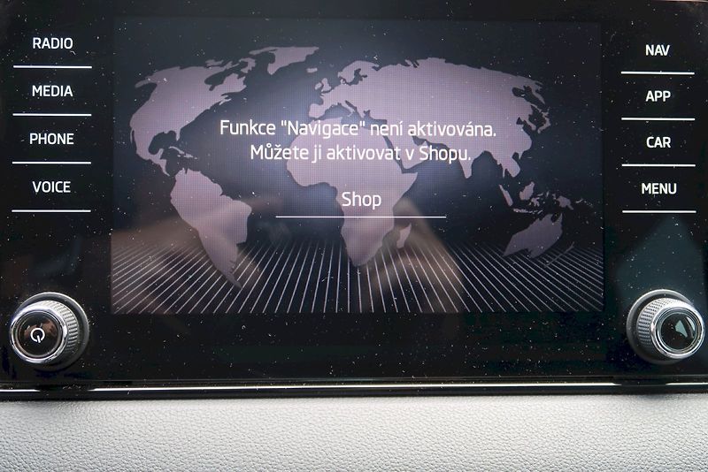 Škoda Karoq (2025) Top Selection 1.5 TSI 110 kW D - fotka 10 z 30
