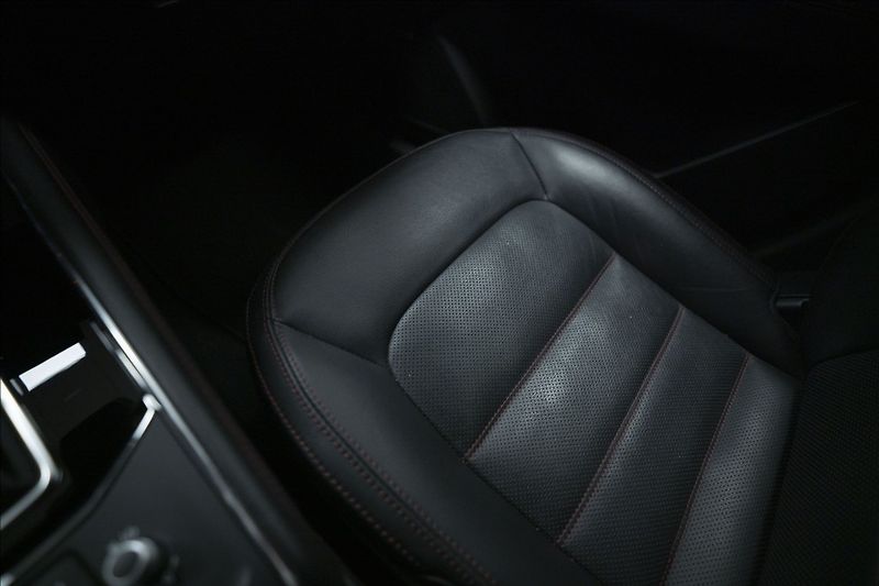 Mazda CX-5 2,5 SKYACTIV-G AWD NAVI KAMERA - fotka 31 z 43