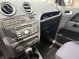 Ford Fusion 1,4 i DIGIKLIMA 57tKm PŮVOD ČR - náhled 13