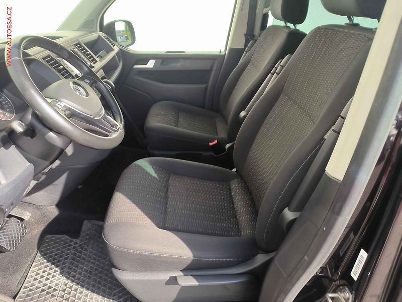 Volkswagen Caravelle (2017) 2.0TDi L2 8míst, DSG, navi - fotka 9 z 20