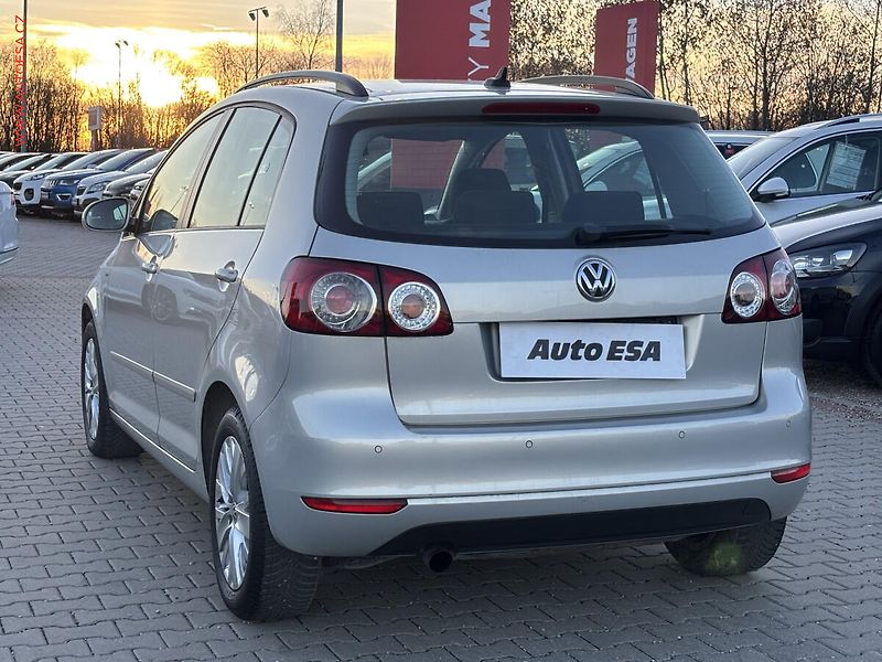 Volkswagen Golf Plus (2013) 1.2 TSi, Life, DSG, bixen - fotka 6 z 17